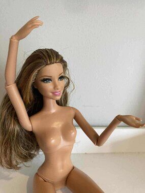 Barbie Life In The Dreamhouse Glam Luxe Style Teresa Doll Rooted Eyelash Jointed